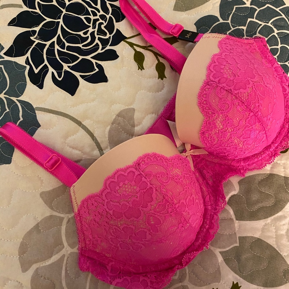 Victoria Secret Lace Bra